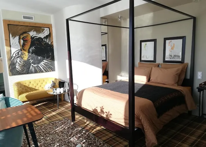 Monts DômeHotel Clermont Ferrand